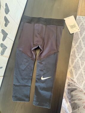 Nike Pro Kids' black Compression Tights